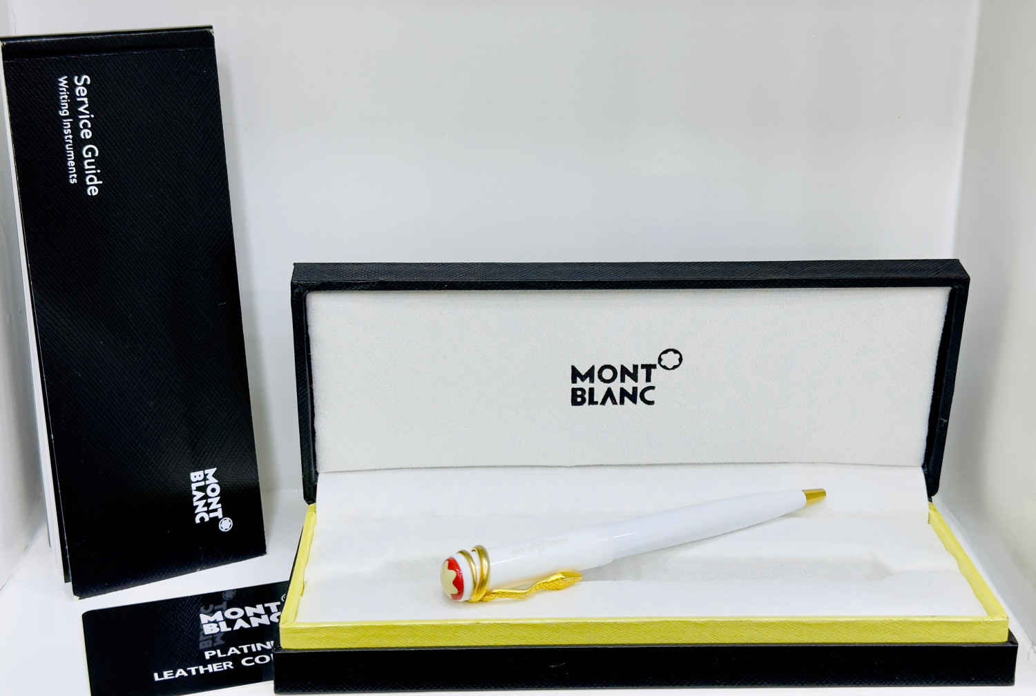 قلم برند MONT BLANC