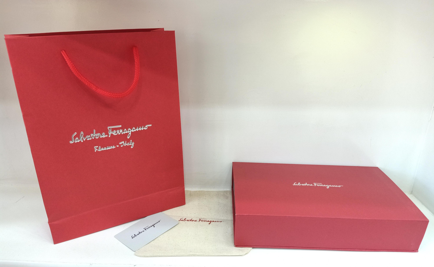 طقم حزام ferragamo